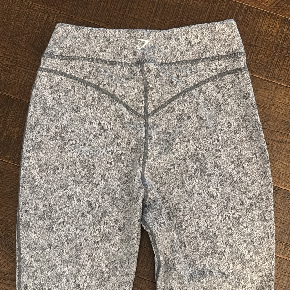 Gymshark Dry Fleur Texture Leggings Gray High Waisted Full Length - Picture 8 of 8